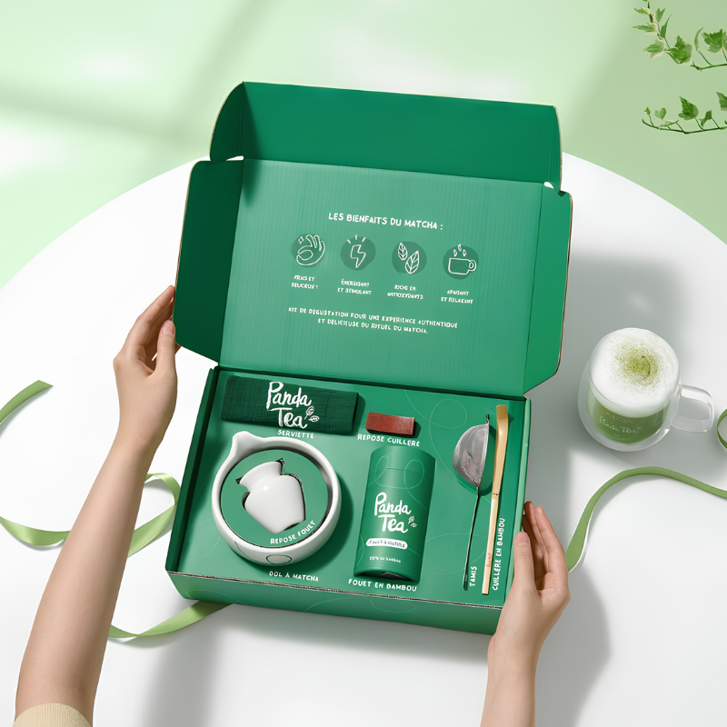 Một mẫu hộp giấy quà tặng được thiết kế chuyên nghiệp sẽ giúp doanh nghiệp nâng cao giá trị sản phẩm, tạo ấn tượng tốt với khách hàng và xây dựng hình ảnh thương hiệu bền vững
